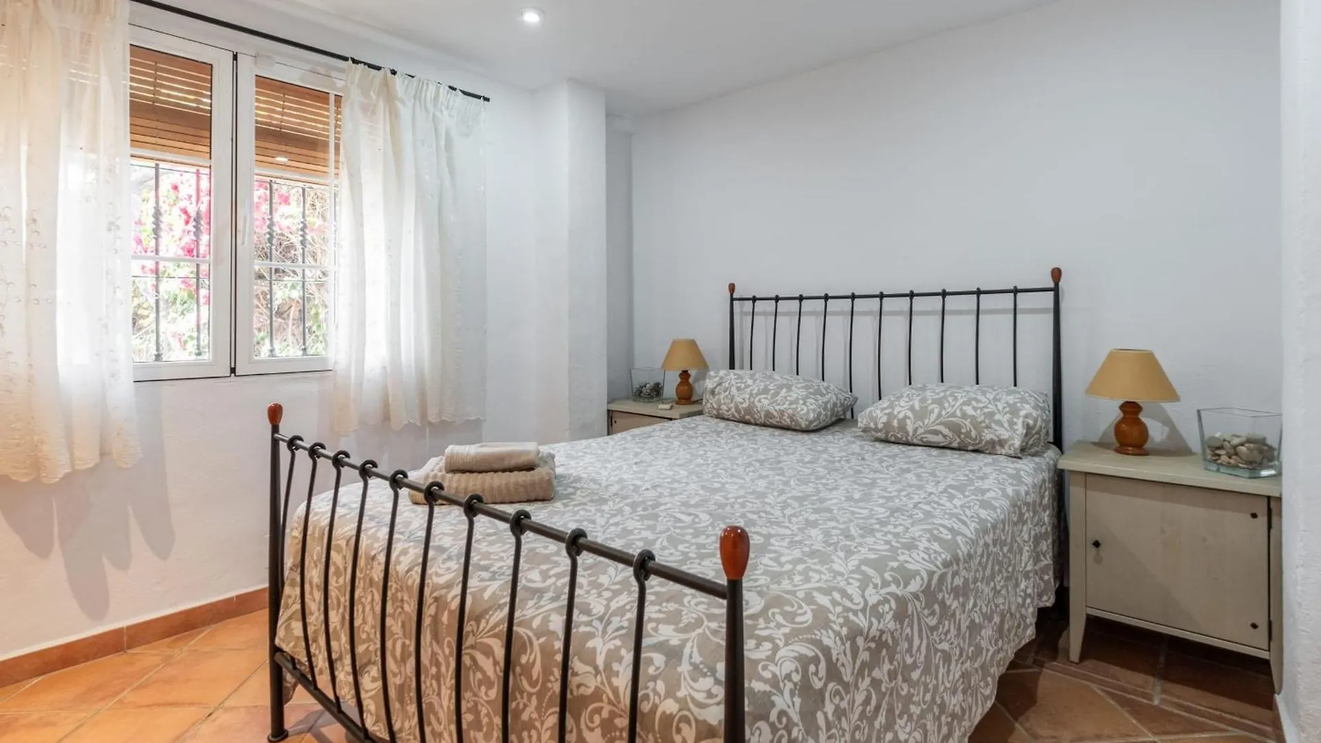 Charming House With Private Pool And Garden Villa Nerja