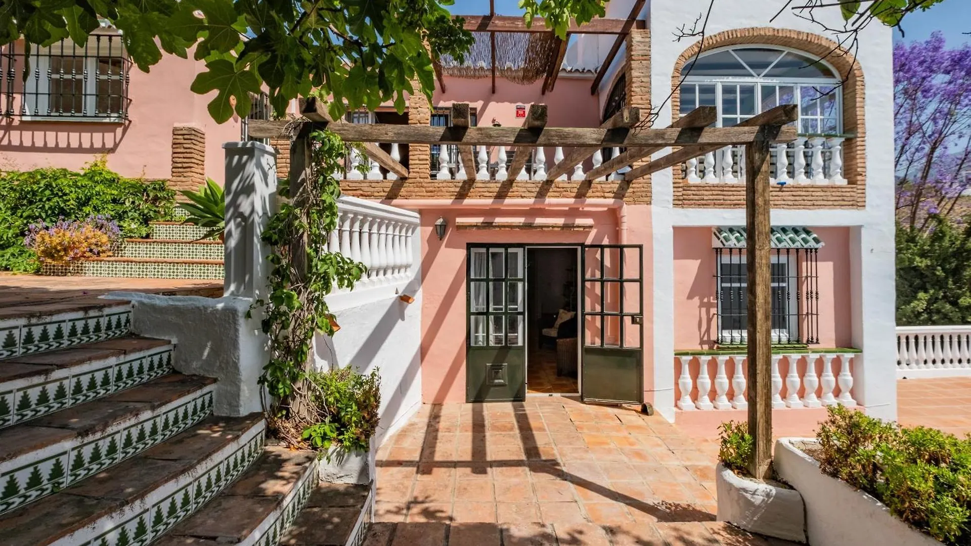 Charming House With Private Pool And Garden Villa Nerja