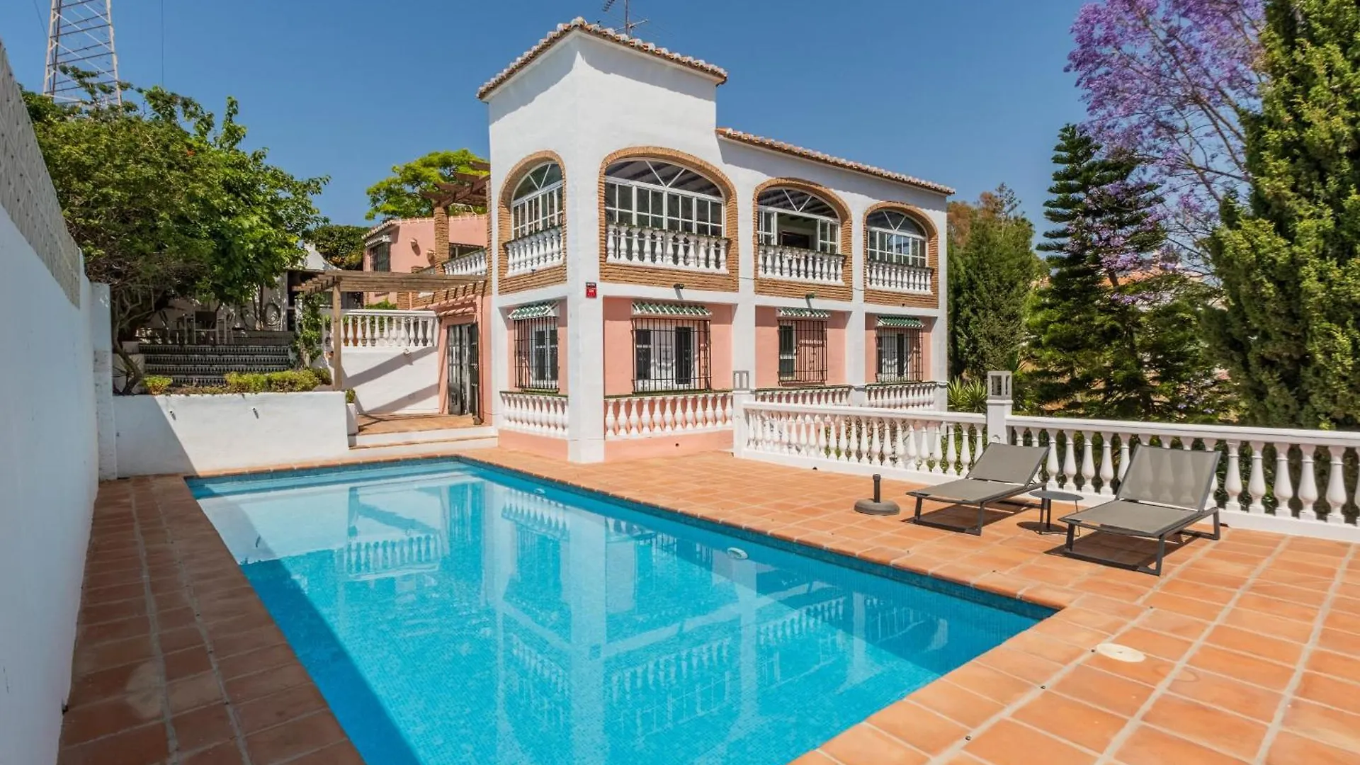 Charming House With Private Pool And Garden Villa Nerja